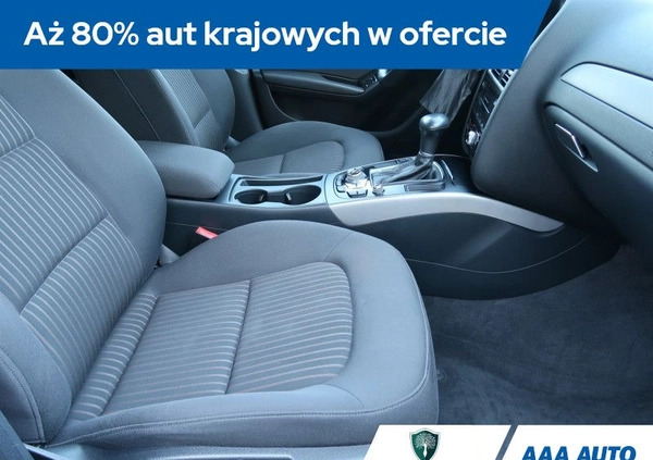 Audi A4 cena 48000 przebieg: 208968, rok produkcji 2013 z Maków Mazowiecki małe 352